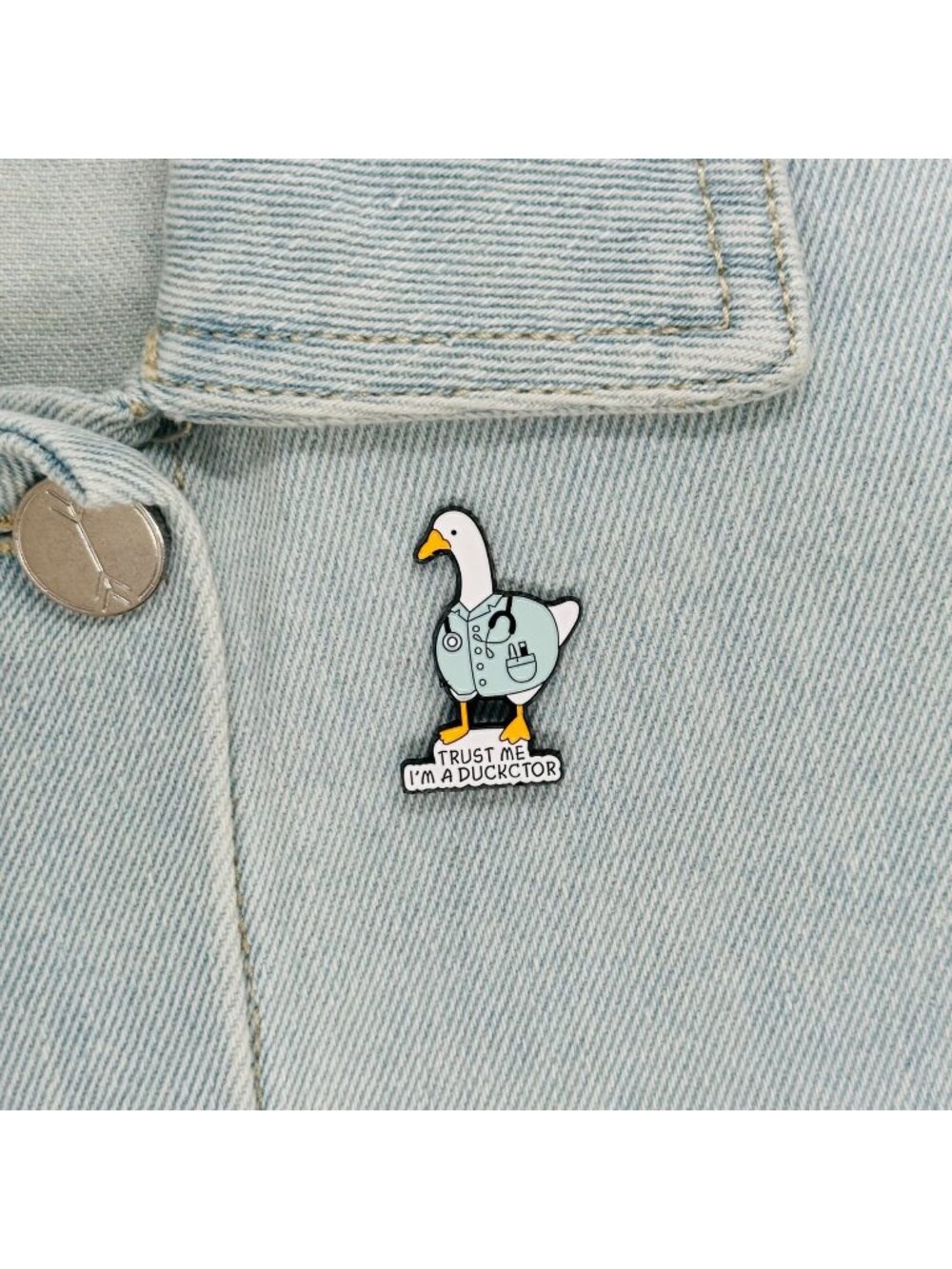 ✨Cartoon Animal Shaped Doctor Duck Pin Brooch Trust Me I'm A Ducktor for Doctors